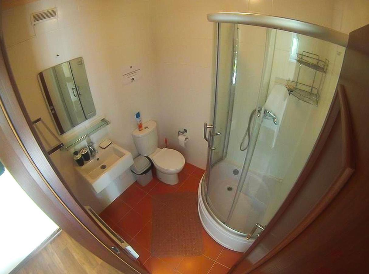 Guest House Leto Dolinka Ngoại thất bức ảnh